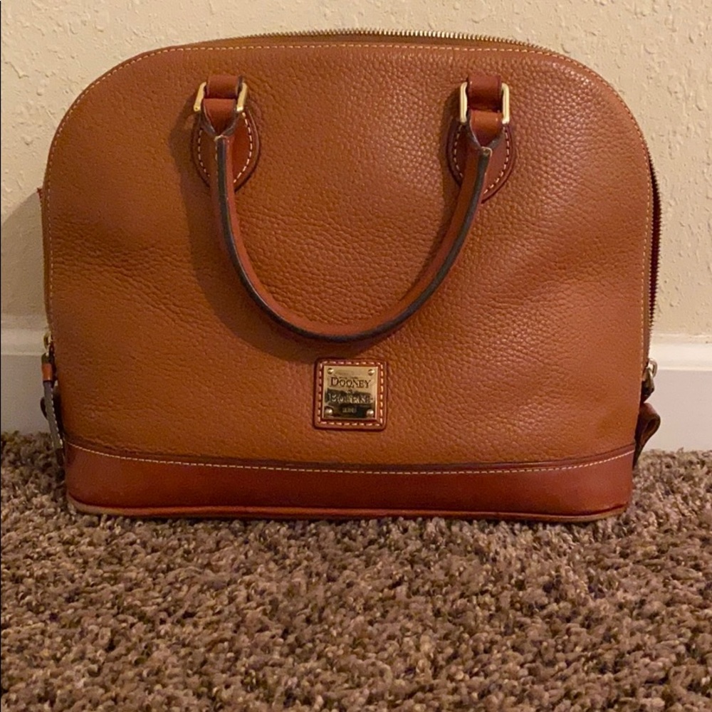 Dooney & Bourke purse